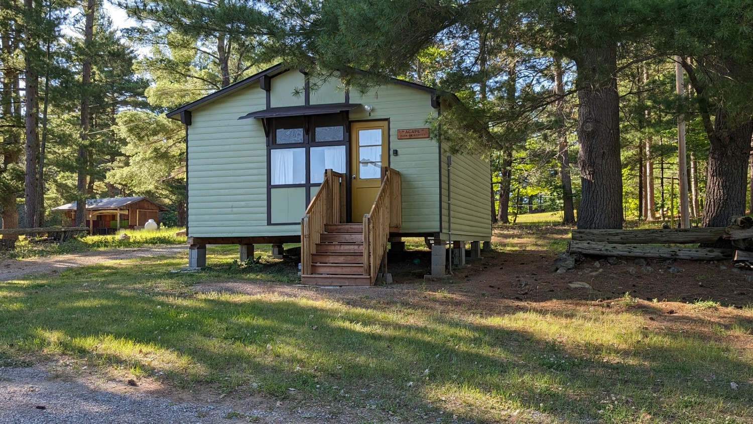 Agape Cabin